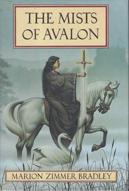 Marion Zimmer Bradley: The Mists of Avalon (Paperback, 1984, Ballantine Books)